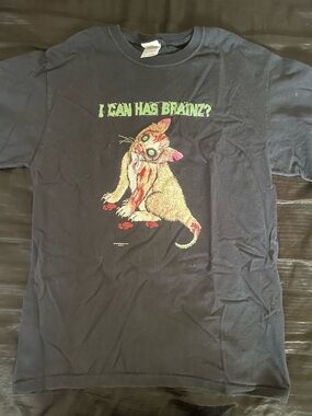 Black Graphic Tee "I CAN HAS BRAINZ?" with Zombie Cat